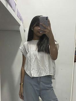 Product Review of COCOBABA Clothing Ara Linen Ruffle Hem Loose Semi Croptop from m**v 0