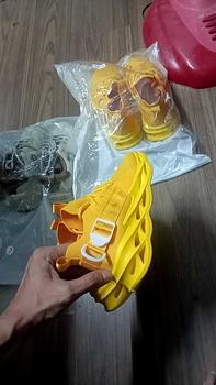 Product Review of V-show XZ0006 Unisex Fashion Blade All Season รองเท้าผู้ชายและผู้หญิงกีฬากลางแจ้งน้ำหนักเบาสบายระบายอากาศรองเท้าผ้าใบผู้ชายรองเท้าเทรนนิ่ง from โ** บ**่ 3