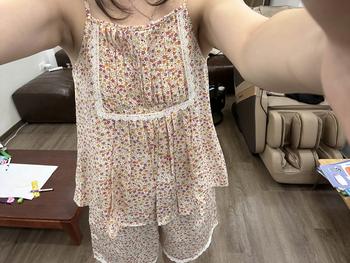 Product Review of SOLLA HOME - Bộ Mặc Nhà Women Nữ Hai Dây Áo Sếp Li Xoè Cánh Quạt from H** M**h 9** 0