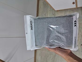 Product Review of Miếng đệm g ố i tập gym, Bóng đá, thể thao khác cho nữ (1 đôi) Sport from c**n 1
