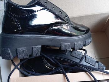 Product Review of Lovely Sepatu Sekolah Docmart Wanita Loafers Hitam Terbaru 2024 Fashion Korean Style Premium Import Quality R-15 Bisa COD Karet Shoes Kerja Hitam Kasual from W**n 2