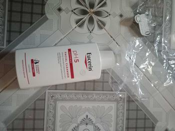 Product Review of [HÀNG CÔNG TY] Sữa Rửa Mặt Eucerin PH5 Dịu Nhẹ from P**a P**a 0