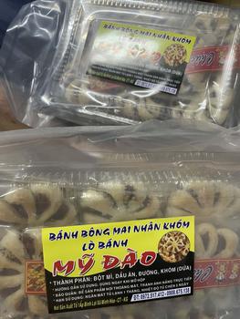 Product Review of bánh khóm hoa mai-  # ít đường- hương vị dứa -  Hữu cơ # Đào bánh khóm vị chua ngọt không gmo banh bánh abc ăn cùng from A**1 1