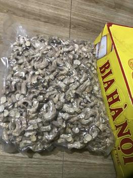 Product Review of Chân Nấm Hương Khô Việt Nam túi 1kg from H**G T** 0