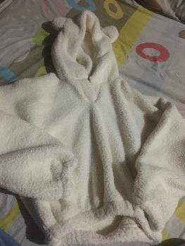 Product Review of Sweater Hoodie Crope V Bear Sherpa Bulu Domba Fit Wanita Tebal Oversize Cream from s** 0