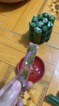 Product Review of [ Chỉ ship M.Bắc +M.Trung ] 50 cái Nem chua truyền thống loại vừa đầy đủ đinh lăng tỏi ớt Cay from B**h H**g 0
