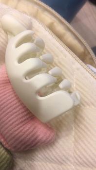 Product Review of Phụ Kiện Tóc, Kẹp Tóc Hình Quả Chuối Hàn Quốc, Thiết Kế Đơn Giản, Thời Trang, Kẹp Tóc Càng Cua Xoắn, Dành Cho Phụ Nữ Và Trẻ Em Gái from 🍏** B** ** 0