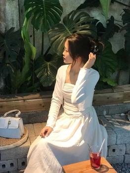 Product Review of Áo khoác cardigan dáng croptop khoác ngoài tay dài, áo khoác nữ phối với đầm váy thun tăm lạnh VD901 from M**ĩ 2