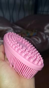 Product Review of 1 Piece Cute Soft Silicone Body Brush Wash Bath Shower Exfoliating Skin Fit For Baby Accessory Sponge Bristle Cleaning Photo Scrubber Purple from G**🌷 1