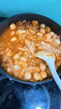 Product Review of (KHÔNG GIAO MIỀN BẮC) 500g Bánh gạo truyền thống Hàn Quốc Tokbokki dẻo dai, Bánh gạo truyền thống Busan Foods, tokbokki bánhgạotươi banh gaophomai phô mai from M**s H**e 🧶** 0