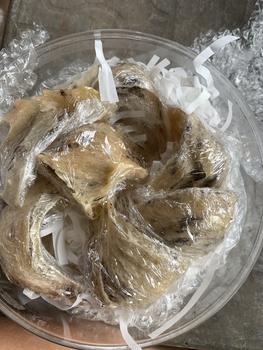 Product Review of Tổ Thô AB (tổ lớn) GIÀ ĐẸP ÍT LÔNG - Tổ Yến biển Miền Trung from 🍄**🐰 0