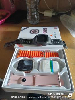Product Review of [BELI 1 DAPAT 4] JAM SMARTWATCH I8ULLTTRA 2 TALI -TWS- JAM TANGAN FASHION - PELACAK KALORI - PELACAK DENYUT JANTUNG from k**. 1