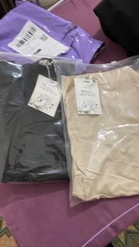 Product Review of Áo Giữ Nhiệt Dài Tay Nữ Cổ 3 Phân Nhúm Sườn Xẻ Tà BigSize MiSoul, Áo Thu Đông Cổ 3 Phân Dáng Form Ôm Body 222 Top Cổ Tròn Women Ong Đen from M** M**h Q**n 0
