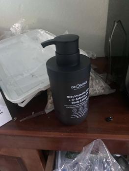 Product Review of DRCEUTICS Sữa Dưỡng Thể Hỗ Trợ Làm Sáng Da Body Lotion Healthy White (200g) Dưỡng Da Body from n**y 0