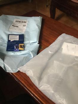 Product Review of Áo Hoodie Zip Alphabet CINDER, Áo Khoác Local Brand Menswear Dài Tay from T**n 0
