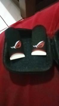 Product Review of GRATIS BOX POUCH SARUNG JEMPOL GAMING GAMERS GAME FF ML PUBG ANTI KERINGAT from R**g 1