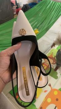 Product Review of Giày cao gót đẹp 8p, giày nữ quai hậu mũi nhọn khoá hoa da nỉ nhung siêu bền đẹp DéP Shoes from L** L**h H** s**p 3