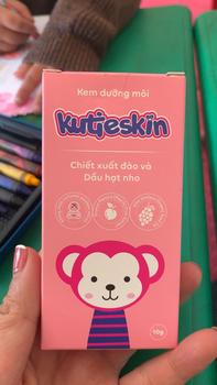 Product Review of Kem Dưỡng Môi Cho Bé Kutieskin - Dung Tích 10g from H** x**n c** 0