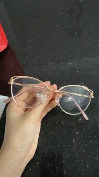 Product Review of Mã 2028 - [TẶNG TRÒNG CẬN] Kính Cận Mắt Mèo Kim Loại Titanium Không Gỉ form vừa với thiết kế phù hợp với nhiều dáng mặt from N**🫶 0