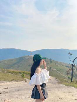 Product Review of Áo trễ vai bèo đi biển siêu xinh from 小**🌷 0