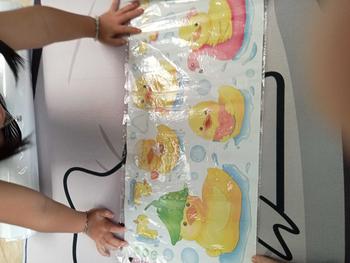 Product Review of Decal dán tường gia đình vịt vàng trang trí phòng tắm from K**u O**h 0