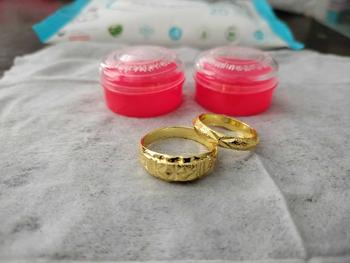 Product Review of แหวนหุ้มไมครอน ลายจิกเพชร ลายโต๊ะกัง  ตัดลาย นน. 1 สลึง แหวนผู้หญิง แหวนผู้ชาย แหวนแต่งงาน (Raringold รุ่น R0036) from U**a 0
