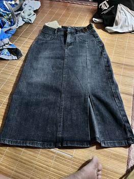Product Review of CHÂN VÁY JEAN CHỮ A DÁNG DÀI LƯNG  CAO CO GIÃN 4 CHIỀU VẠT SẺ MÀU SẮC CỰC ĐẸP from C** c** t** l** Y** 0