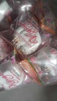 Product Review of 1kg (50 cái) Bánh in loại nhỏ (HSD 20 NGÀY) nhà nguyệt thơm ngon nhân dừa non và nhân đậu xanh ( 1kg hơn 50 bánh ) Cake from T**o N**n 0