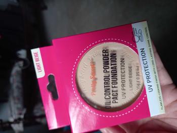 Product Review of Pretty Secret Face Powder Pact - 10g from J**🇦 0
