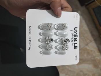Product Review of T01 Nail box mắt mèo, mix charm + đá khối phù hợp đi tiệc, cô dâu, kỷ yếu from M**h T**🦠 0