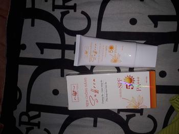 Product Review of KEM CHỐNG NẮNG SPF 50 PA++++,50g ( THIẾT KẾ MỚI CHẤT Y CŨ ) - KCN Vật Lý from c**4 1