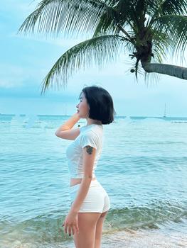 Product Review of Áo thun nữ baby tee cotton cổ tròn form ôm mùa hè hình trái Cherry, Đào, Chuối | bananabu from Í** Đ** 1