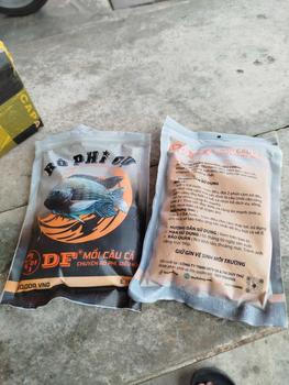 Product Review of MỒI CÁM CÂU CÁ RÔ PHI CỤ CHUYÊN RÔ PHI, ĐIÊU HỒNG DF GÓI 200G Đi Câu Fishing Bắt Cá Ca Fish from M**h B** 0