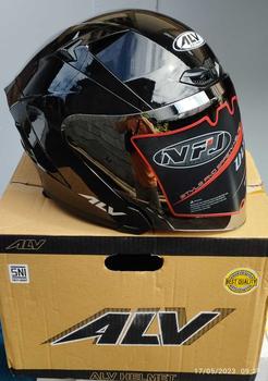 Product Review of HELM ALV ULTRON VISOR SILVER SNI ORIGINAL PRIA WANITA SNI from K**t B**🤪 0