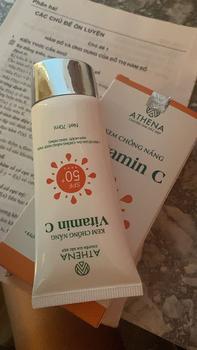 Product Review of KEM CHỐNG NẮNG VITAMIN C (Tặng nước hoa) PHÙ HỢP VỚI MỌI LOẠI DA Skincare Nữ Làm Đẹp Da from ** 2
