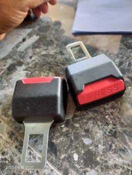 Product Review of Universal Car Seat Belt Clip Black Extender Safety Belts Plug strap from 🔱**u R**🇩 2