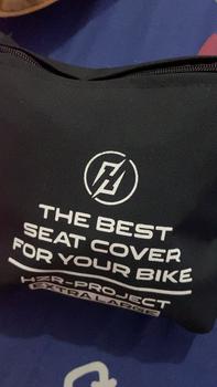 Product Review of Sarung Jok Motor Anti Cakar Kucing & Air (XL) (Vespa LX/S/3V/Sprint/Primavera) Karet Motorcycle from y** 0