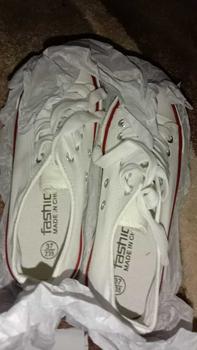 Product Review of Thekasut-Unisex Outdoor Canvas Low Top Sneakers Canvas Sport Shoes Kasut Lelaki Wanita Perempuan Black Casual White Badminton kasut murah 2024 Ready Stock from a**i 0