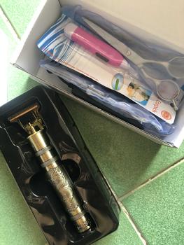 Product Review of Tông đơ cắt tóc bấm viền tạo kiểu tóc dùng làm máy cạo râu from Q**. 2