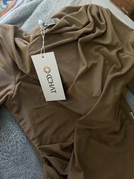 Product Review of Áo Nữ CChat Women Top Dáng Ôm Chất Lưới Xếp Vai Vải Nhập Khẩu 23TDC2013OT from H**🍀 0