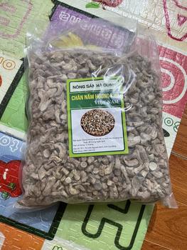 Product Review of Chân Nấm Hương Khô Việt Nam túi 1kg from @**2 0