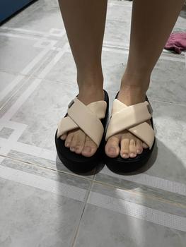 Product Review of DÉP NỮ Đế Bằng THỜI TRANG D04 2 QUAI CHÉO CHẤT DA ĐẾ Cao Su CAO 5CM ÊM NHẸ CHỐNG TRƠN from u**3 1