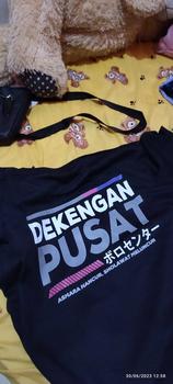 Product Review of KAOS DEKENGAN PUSAT PRIA LENGAN PENDEK BAHAN KATUN CVC ADEM TIDAK BIKIN GERAH VIRAL TIK TOK Nyaman Distro from M** R**Y 0