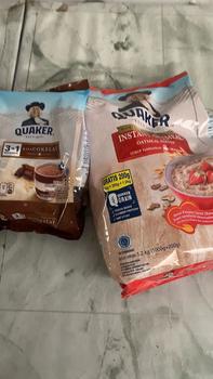Product Review of Quaker Instant Oatmeal 1.2 Kg + Quaker 3in1 Chocolate 224g from e**h 0