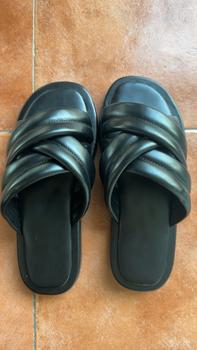 Product Review of Sandal Wanita Big Size Jumbo Size Silang 3 Request Kaki Gemuk Panjang Pendek Coklat Black Sendal from S**r R**i 2**4 0
