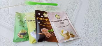 Product Review of Masker Wajah dan badan Kunyit Ayu Kopi 4 Pcs Mencerahkan & Mengencangkan Memudarkan wash mask from m** L**i 1** 0