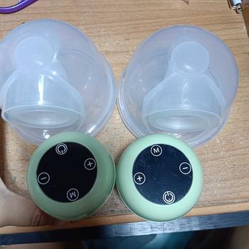 Product Review of เครื่องปั๊มนมไร้สาย ไม่ต้องใช้มือปั๊มนมแฮนด์ฟรี น้ำหนักเบา พกพาสะดวก เครื่องปั้มนมอัตโนมัติรุ่นเก็บแบต รุ่น : X13 from น**ย ก**น 0