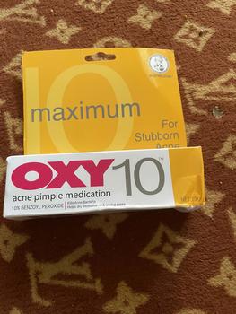 Product Review of OXY 5 10 Cover Obat Totol Jerawat ORIGINAL from F**a 0