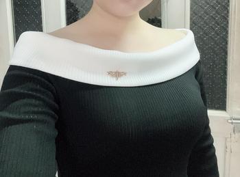 Product Review of Áo thun gân trễ vai,phối màu from N**ú 0