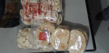 Product Review of PAKET A (KEMPLANG BAKAR ISI 20 LONJONG + KERUPUK + MINI from D**s 0